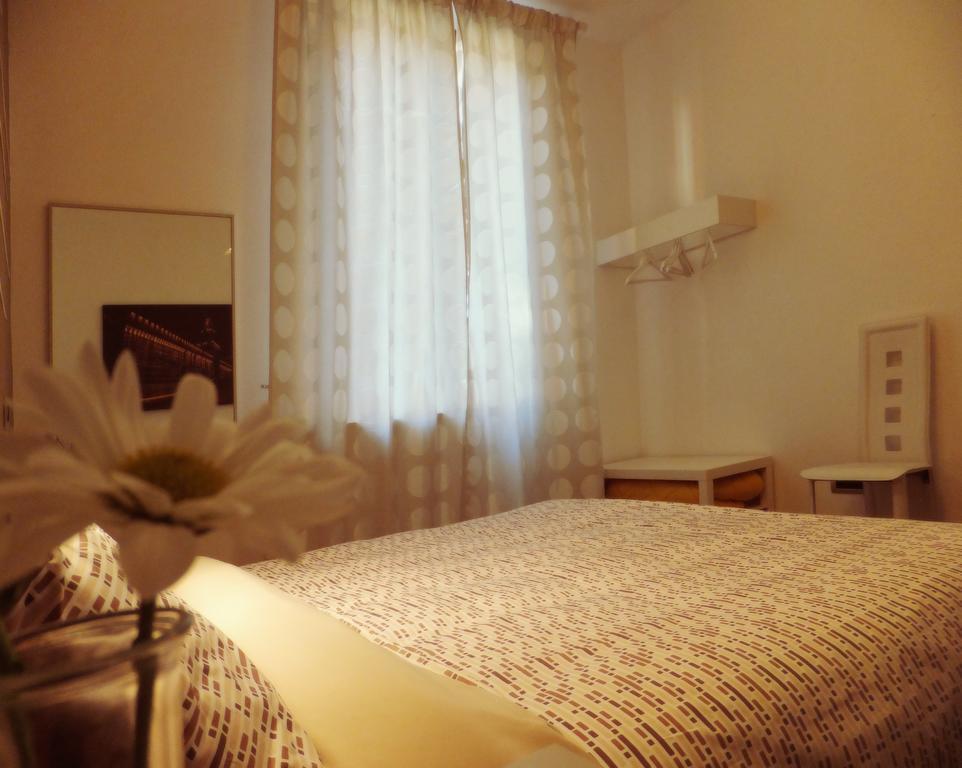 Da Canal Bed and Breakfast Milano Rum bild
