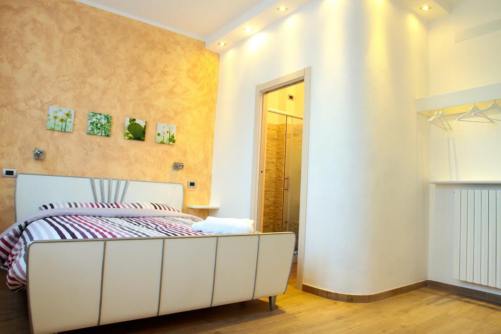 Da Canal Bed and Breakfast Milano Rum bild