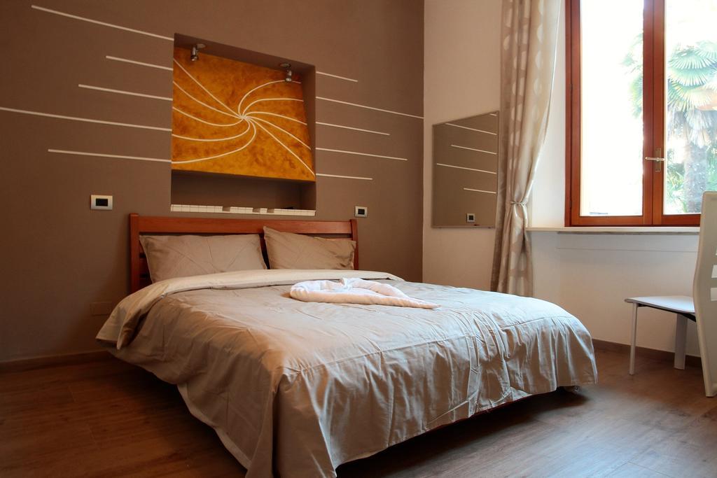 Da Canal Bed and Breakfast Milano Rum bild