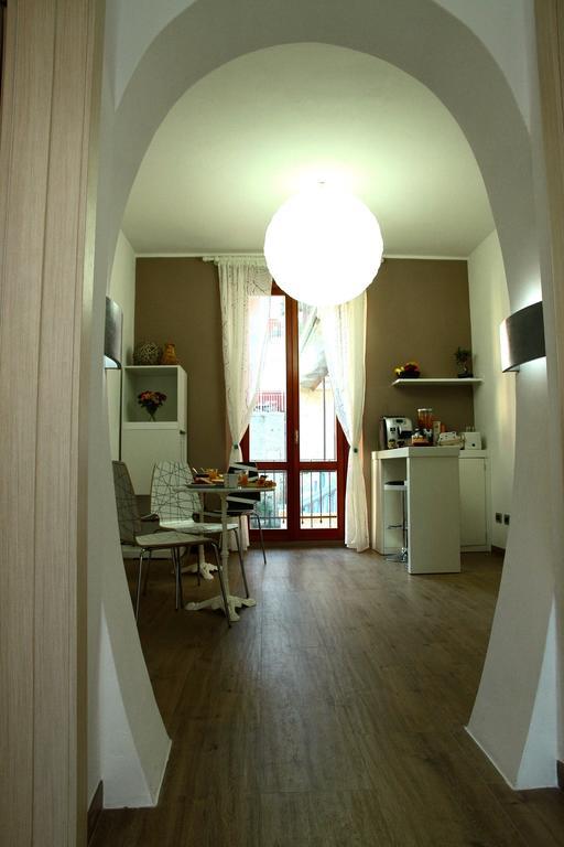 Da Canal Bed and Breakfast Milano Exteriör bild